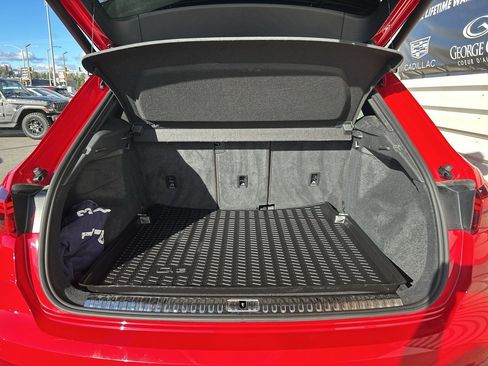 Used 2023 Audi Q3 2.0T Premium Plus image 15