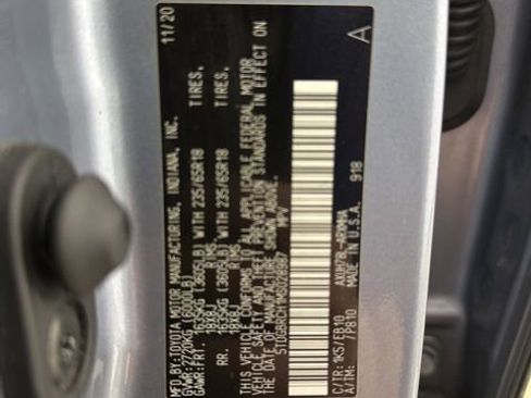 Used 2021 Toyota Highlander XLE image 31