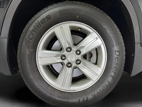 Used 2020 Chevrolet Trax LS w/ Tint and Cruise Package FWD image 28