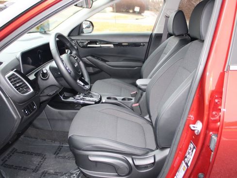 Used 2024 Kia Seltos X-Line image 12