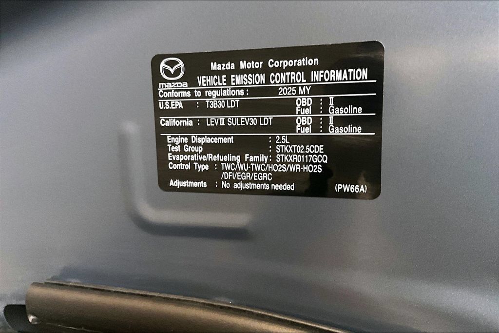 Used 2025 MAZDA CX-5 Carbon Edition AWD/4WD image 34