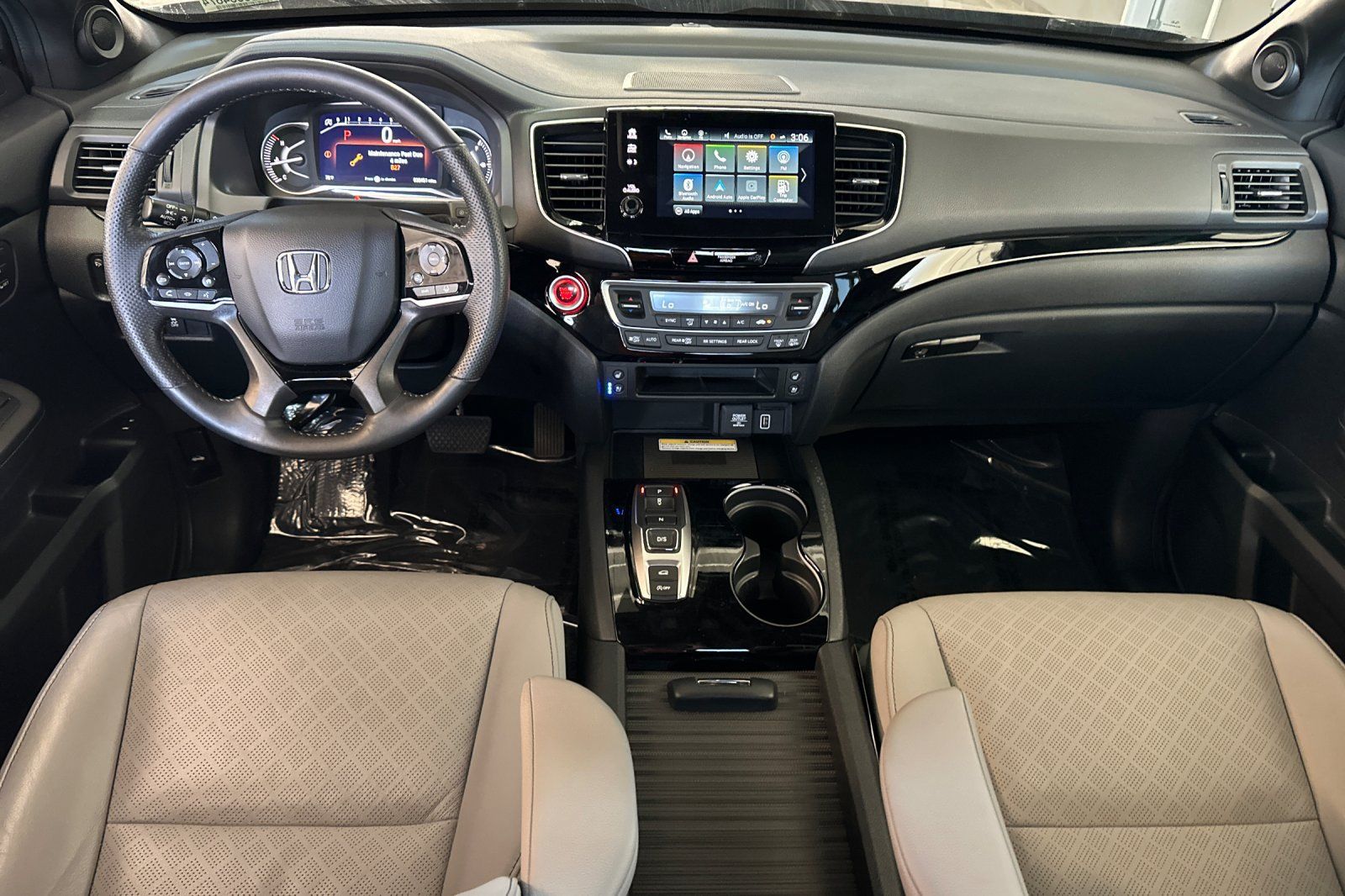 Used 2023 Honda Passport Elite image 16