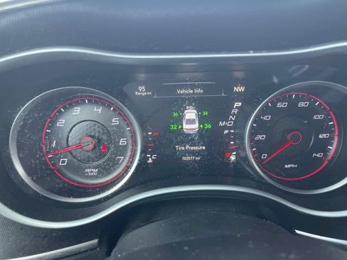 Used 2016 Dodge Charger SXT RWD image 10