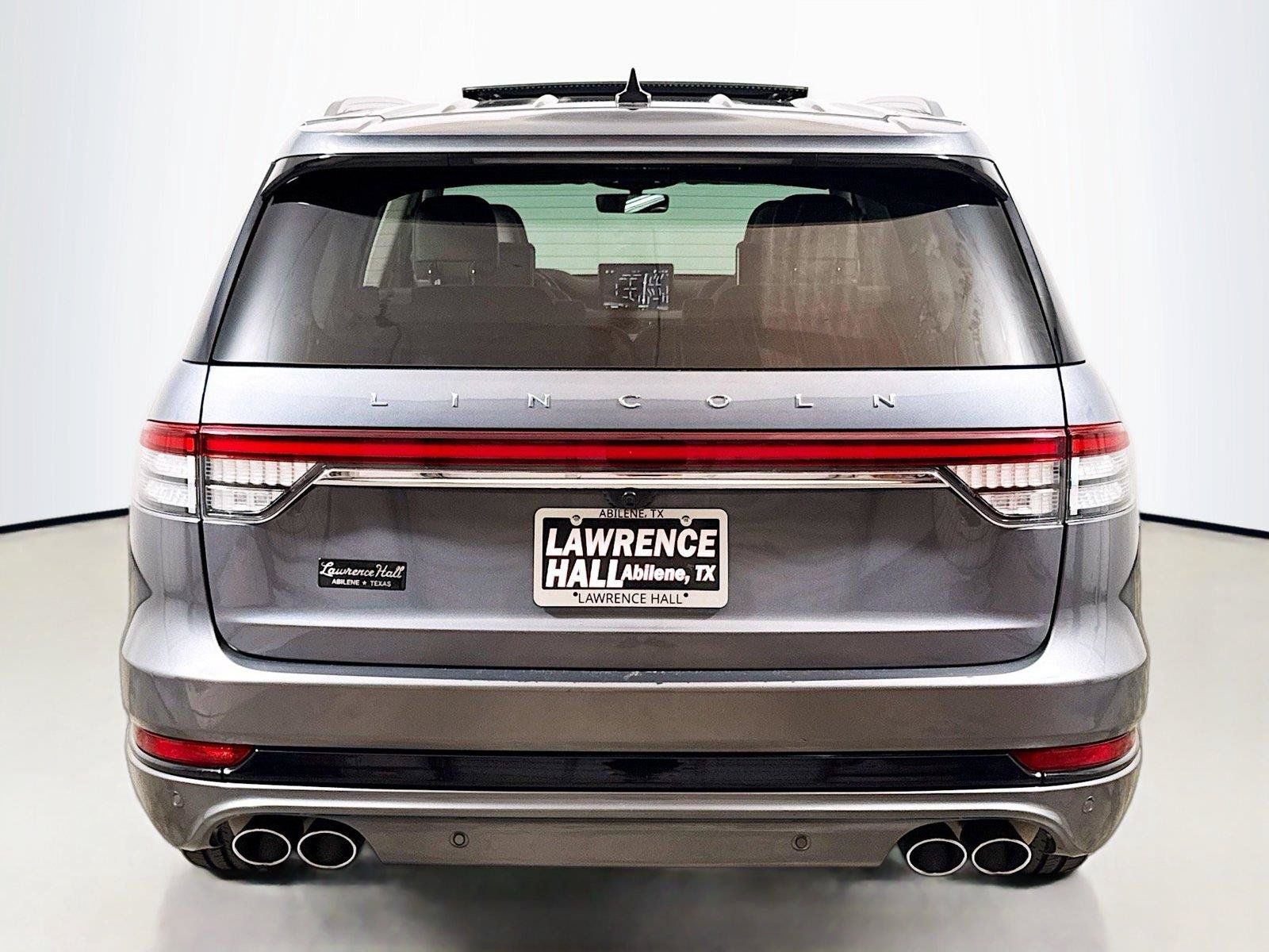 Used 2022 Lincoln Aviator Grand Touring w/ Equipment Group 301A AWD/4WD image 5