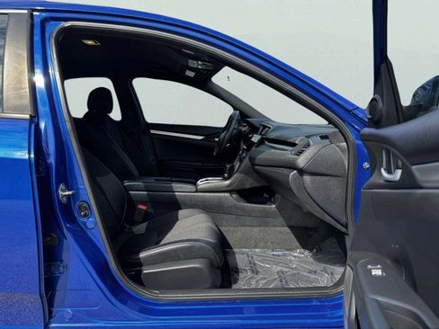 Used 2020 Honda Civic Sport image 42