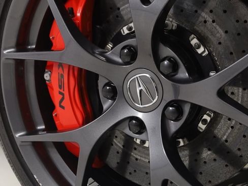 Used 2017 Acura NSX image 16