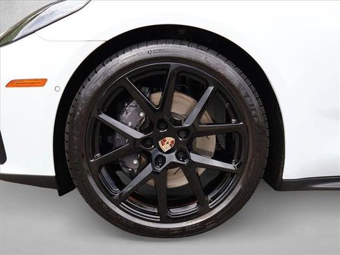 Used 2025 Porsche Panamera 4 AWD/4WD image 29