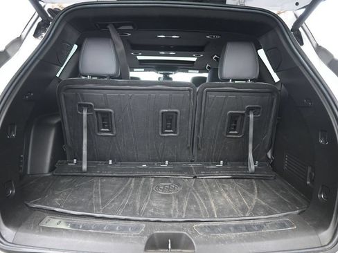 Used 2023 Buick Enclave Essence w/ Experience Buick Package AWD/4WD image 26