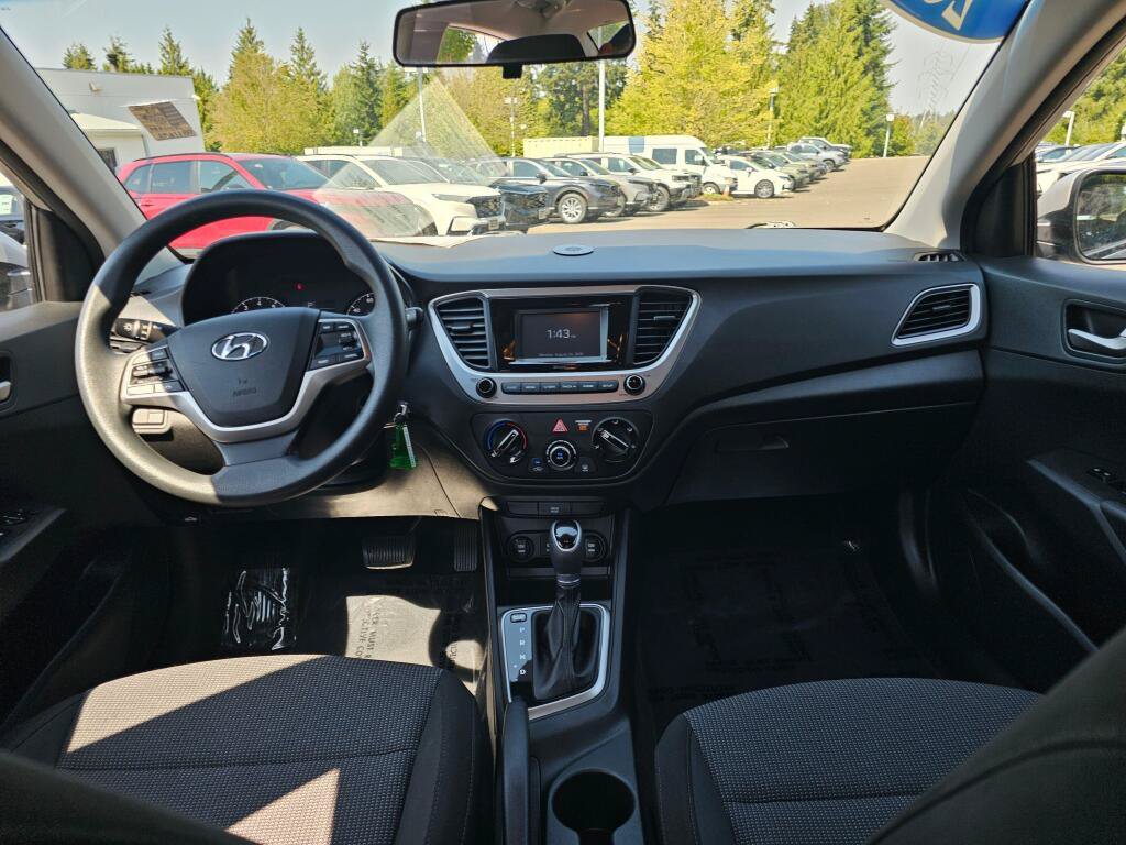 Used 2018 Hyundai Accent SE FWD image 22