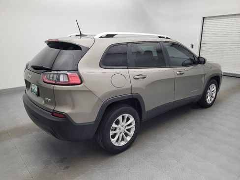 Used 2021 Jeep Cherokee Latitude image 10
