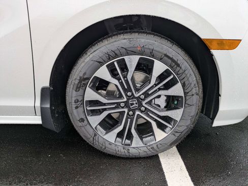 New 2026 Honda Odyssey Elite image 16