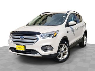 Used 2018 Ford Escape SEL video 1