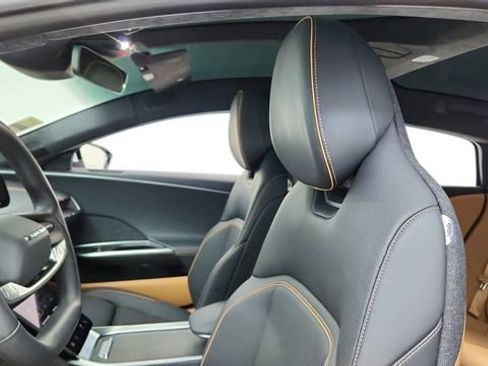 Used 2023 Lucid Air Touring image 32