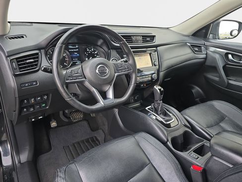Used 2017 Nissan Rogue SL w/ SL Premium Package AWD/4WD image 18