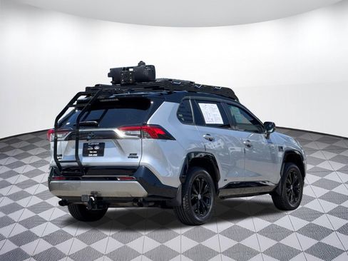 Used 2022 Toyota RAV4 XSE AWD/4WD image 9
