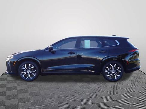 Used 2025 Toyota Crown Signia AWD/4WD image 2