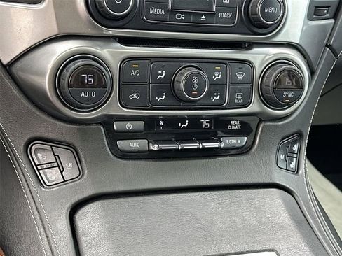 Certified 2018 Chevrolet Tahoe Premier AWD/4WD image 36