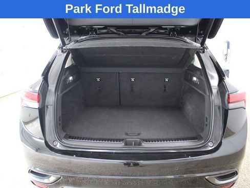 Used 2021 Buick Envision Essence w/ Technology Package I AWD/4WD image 5