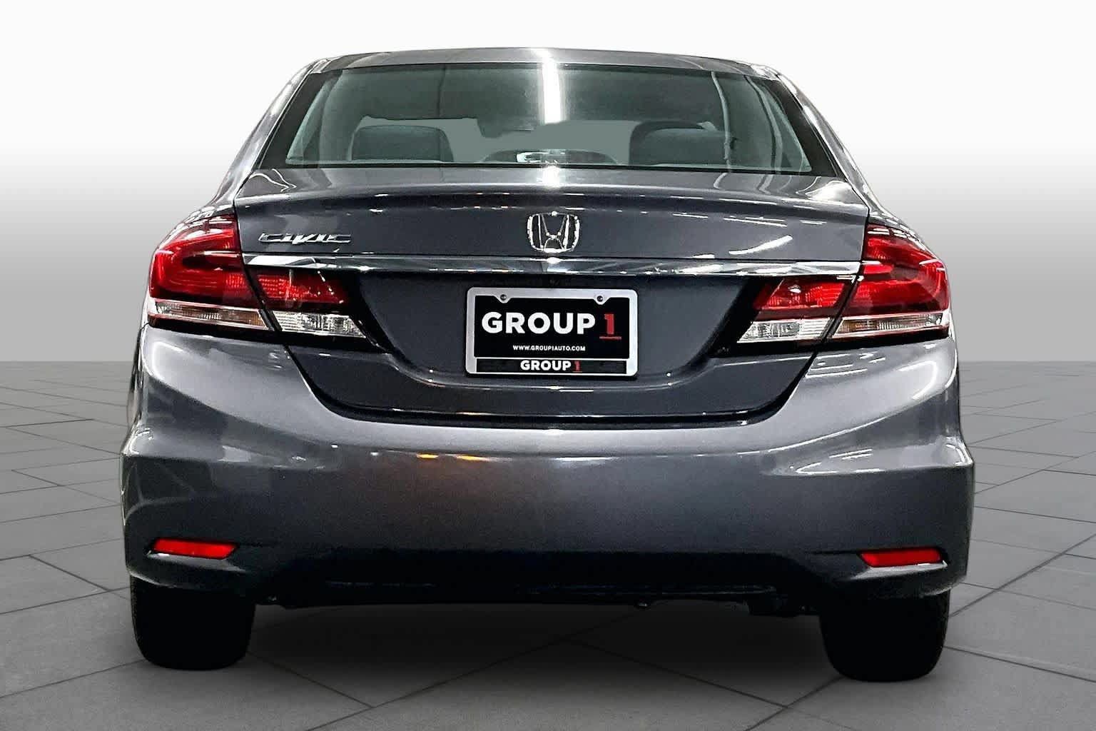 Used 2015 Honda Civic EX image 4