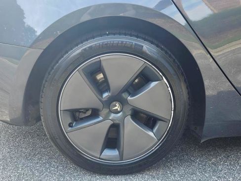 Used 2023 Tesla Model 3 Standard Range RWD image 15