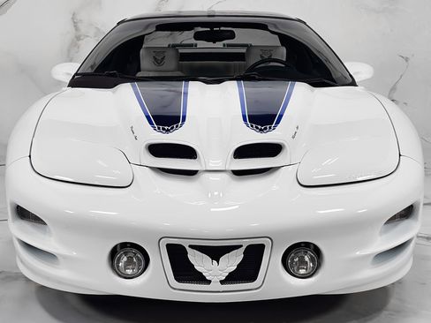 Used 1999 Pontiac Firebird Formula image 11