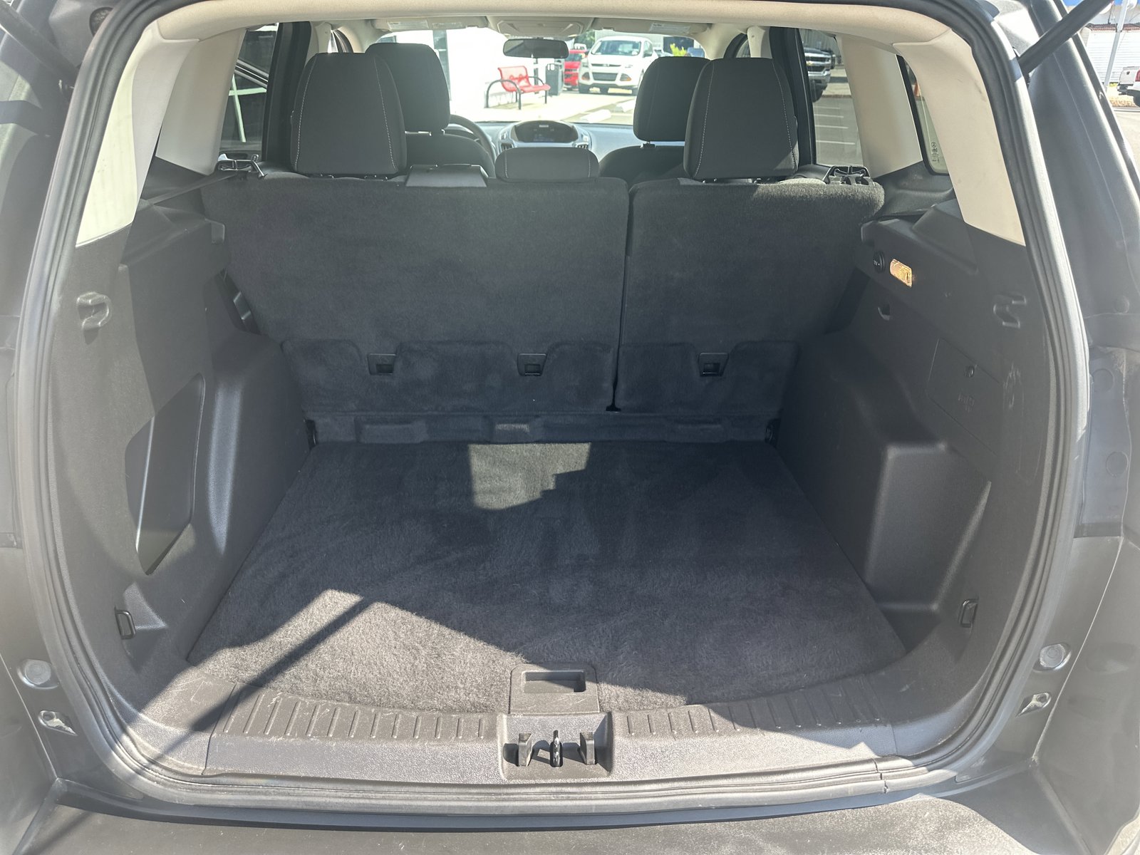 Used 2017 Ford Escape SE FWD image 22