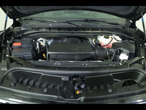 Used 2025 Chevrolet Tahoe High Country image 21