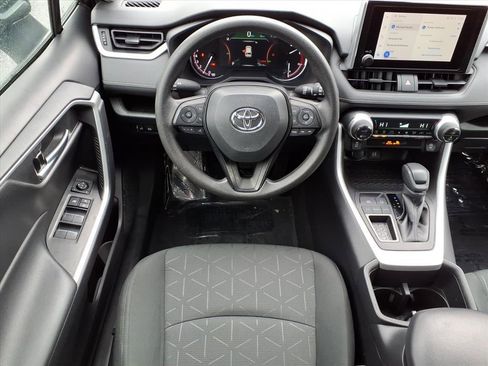 Used 2023 Toyota RAV4 XLE image 12