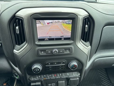 Used 2026 Chevrolet Silverado 2500 Custom w/ Custom Value Package image 11