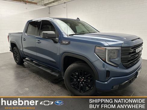 Used 2026 GMC Sierra 1500 Elevation w/ LPO, Elevation Black Package AWD/4WD image 1