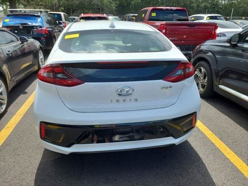 Used 2019 Hyundai Ioniq Limited w/ Ultimate Package 02 FWD image 21
