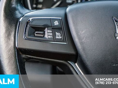 Used 2018 Maserati Levante GranLusso image 30