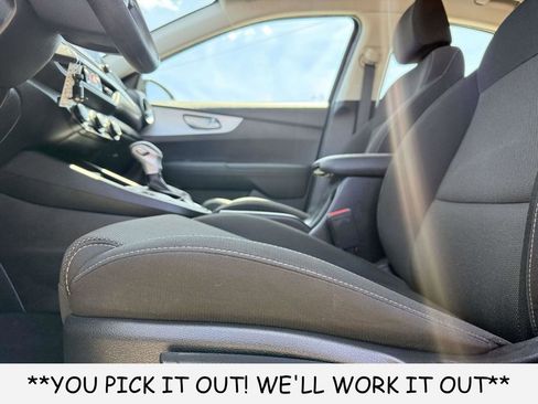 Used 2023 Kia Forte LXS FWD image 22