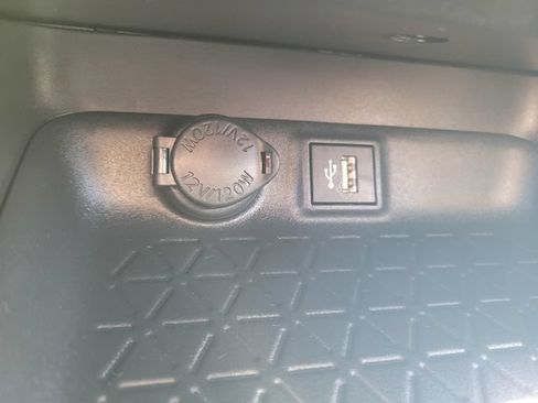 Used 2024 Kia Sportage EX FWD image 25