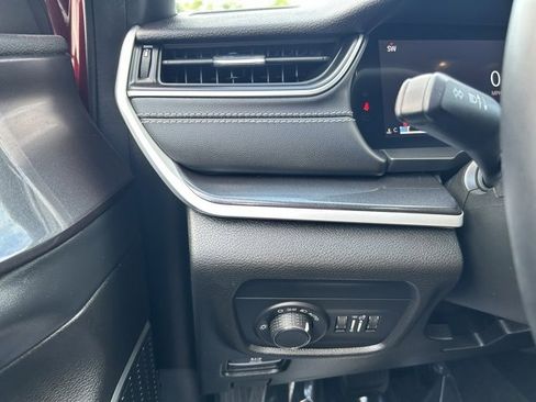 Certified 2022 Jeep Grand Cherokee L Laredo image 21