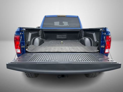Used 2017 RAM 2500 Tradesman w/ Chrome Appearance Group AWD/4WD image 12