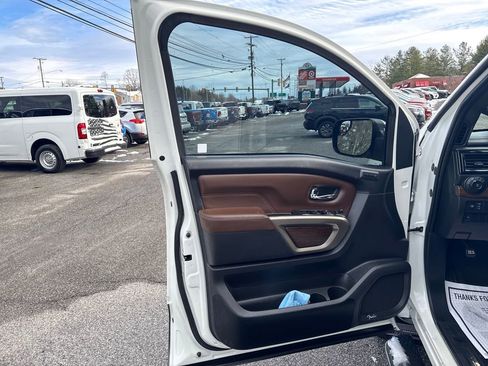 Used 2021 Nissan Titan Platinum Reserve w/ Off Road Protection Package image 11