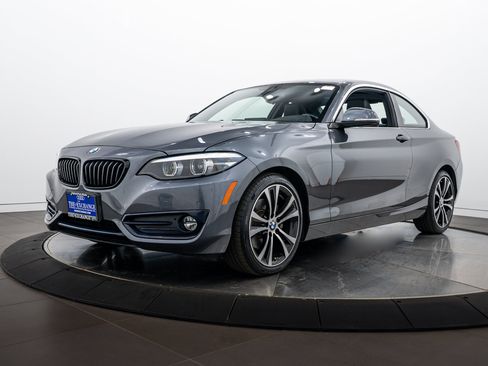 Used 2020 BMW 230i xDrive Coupe w/ Premium Package AWD/4WD image 7