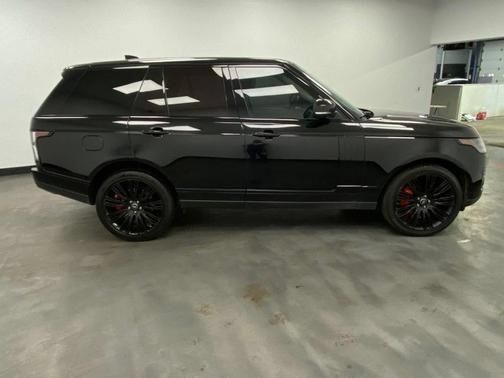 Used 2018 Land Rover Range Rover Supercharged AWD/4WD image 8