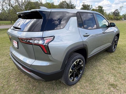 New 2026 Chevrolet Equinox LT FWD image 29