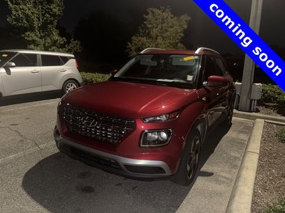Used 2024 Hyundai Venue SEL
