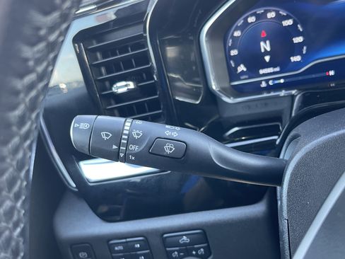 Used 2022 Chevrolet Silverado 1500 LT Trail Boss w/ Convenience Package II image 22