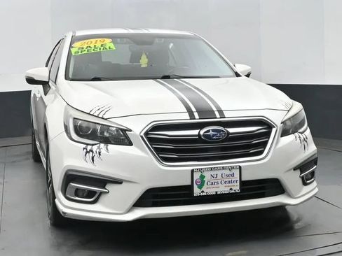 Used 2019 Subaru Legacy 2.5i Premium AWD/4WD image 3