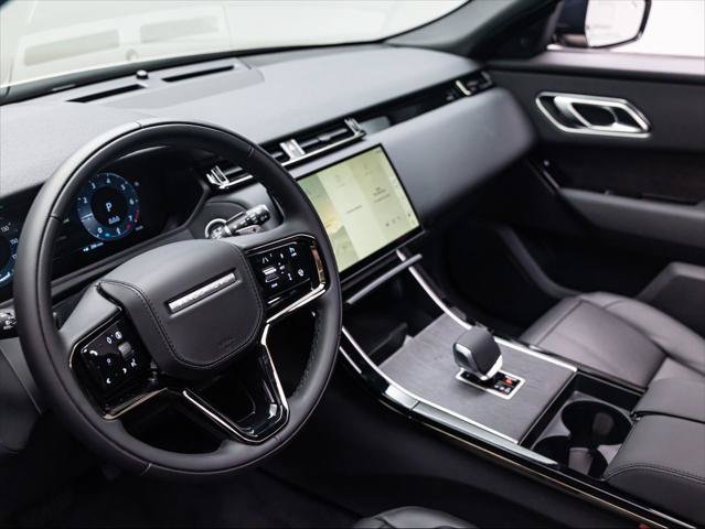 New 2026 Land Rover Range Rover Velar S AWD/4WD image 33
