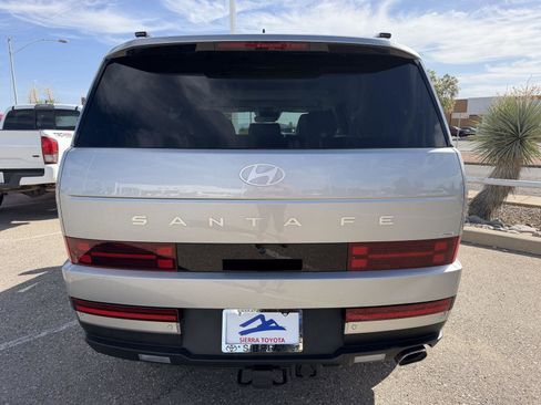 Used 2024 Hyundai Santa Fe Limited AWD/4WD image 4