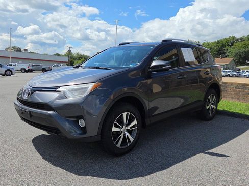 Used 2016 Toyota RAV4 XLE FWD image 7