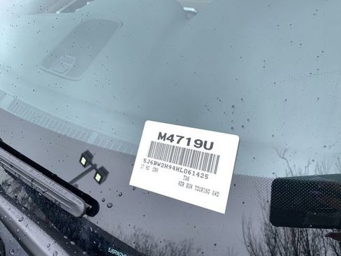 Used 2017 Honda CR-V Touring image 39