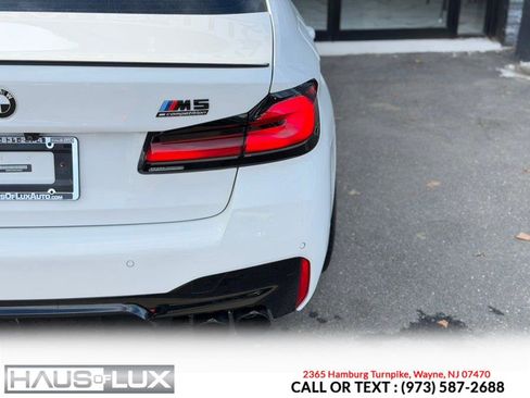 Used 2021 BMW M5 image 30