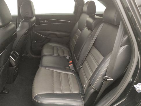 Used 2019 Kia Sorento SX AWD/4WD image 18