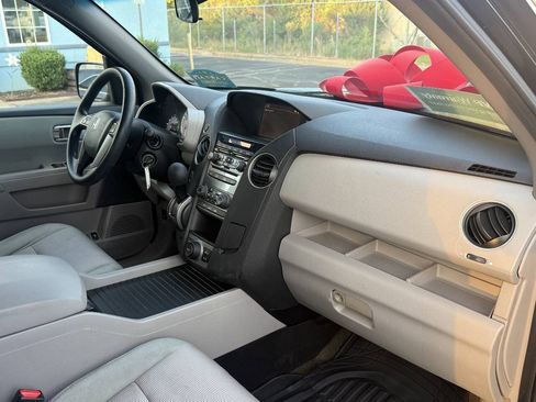 Used 2015 Honda Pilot SE image 28